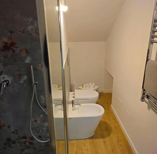 Loft Moderno アパート